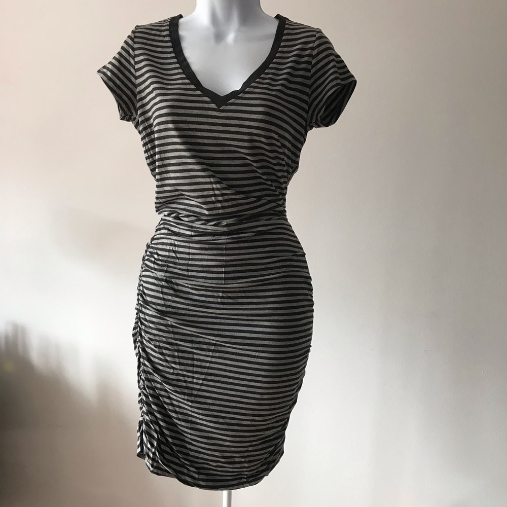 Athleta Sunkissed Midi Dress S Black White Striped Sleeveless Body-con Lined